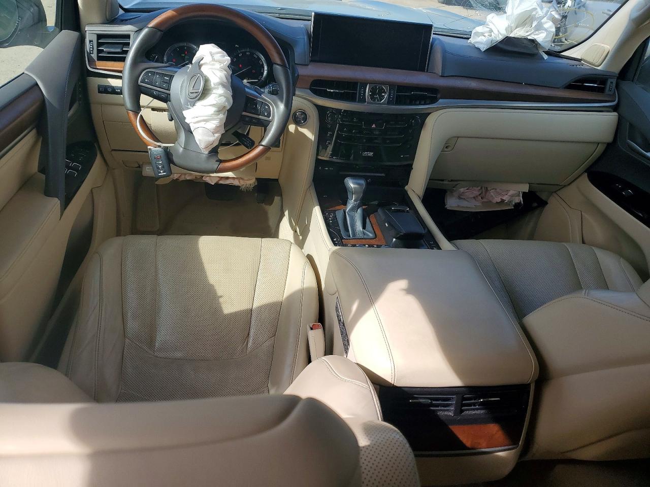 Lexus Lx 570 Thr Three-row