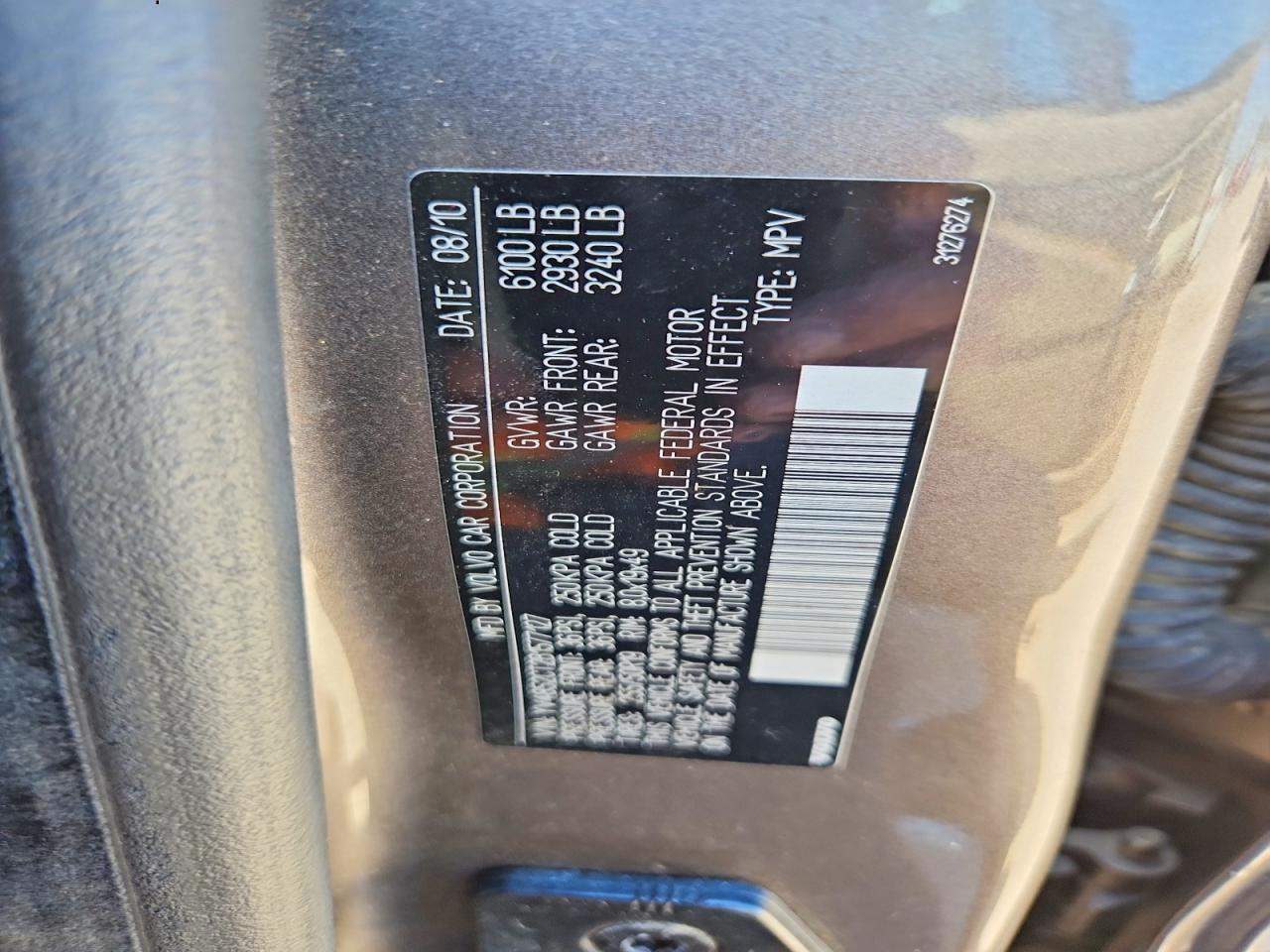 Volvo XC90 V8