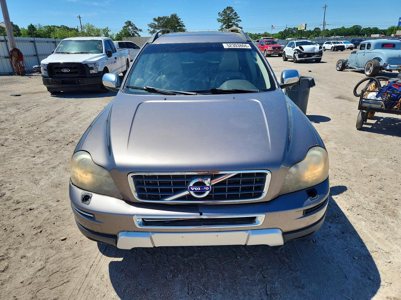 Volvo XC90 V8
