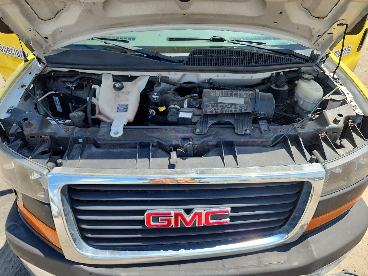 GMC Savana G2500