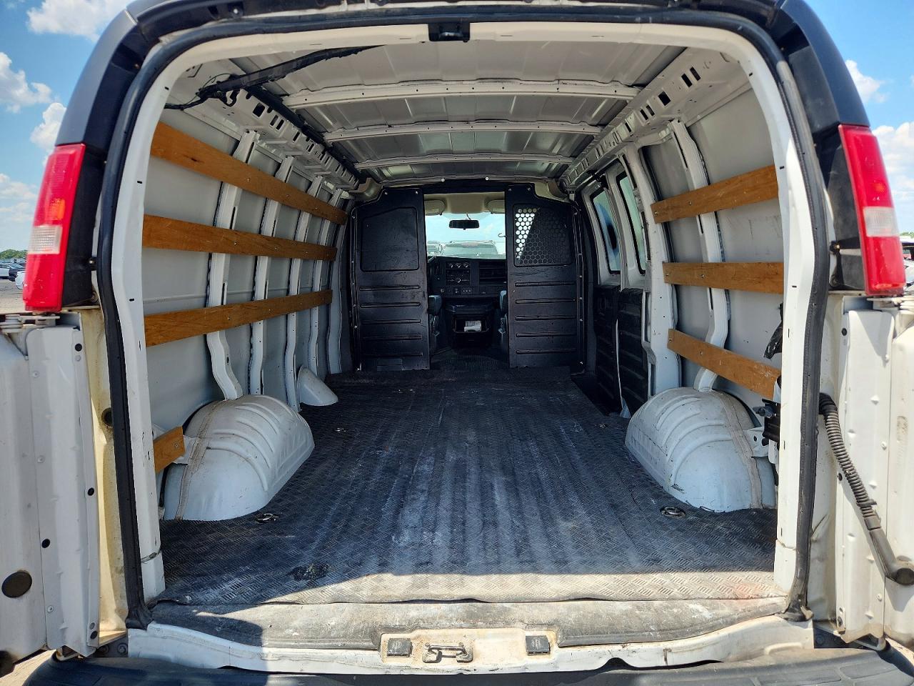 GMC Savana G2500