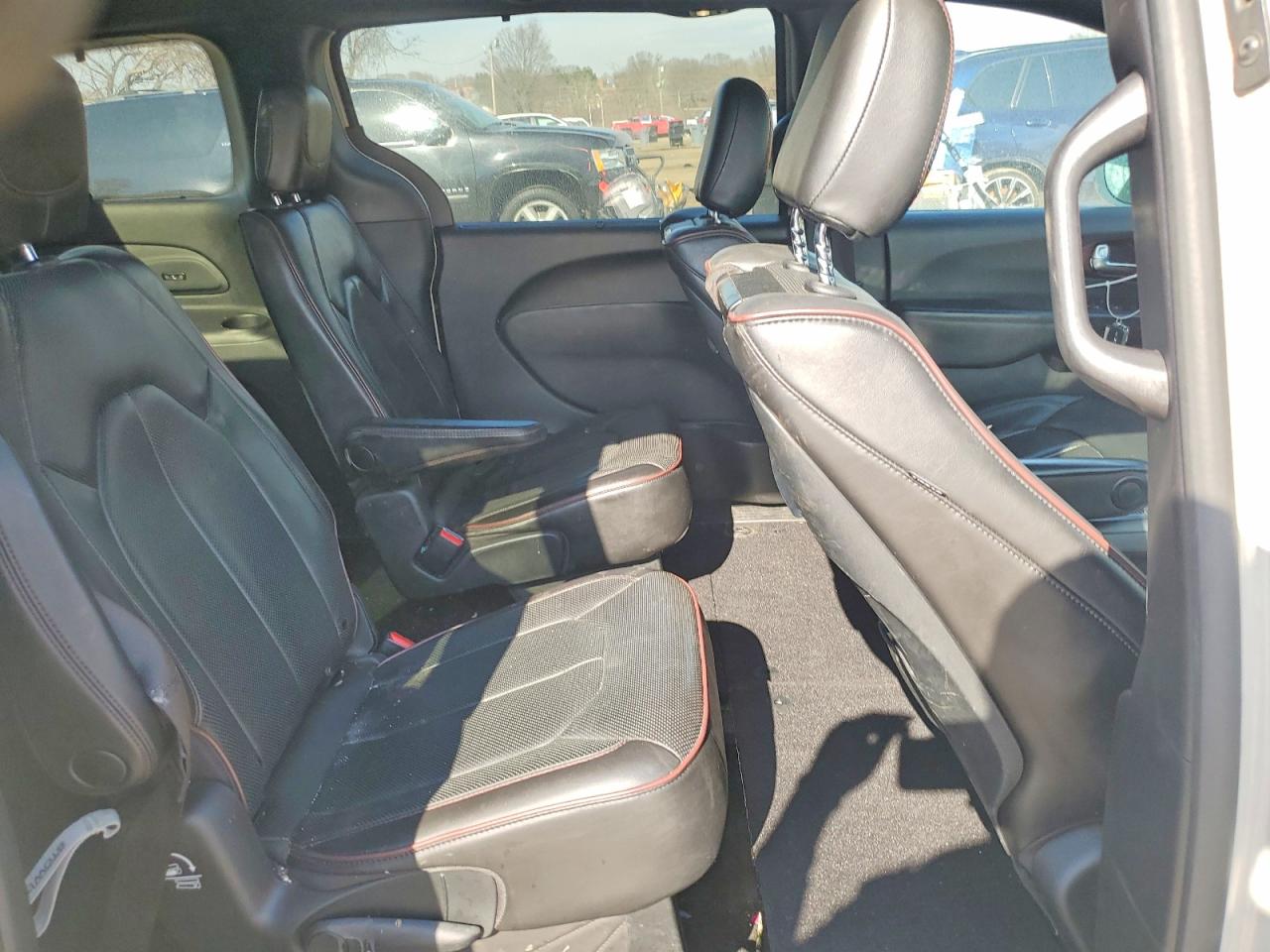 Chrysler Pacifica Limited
