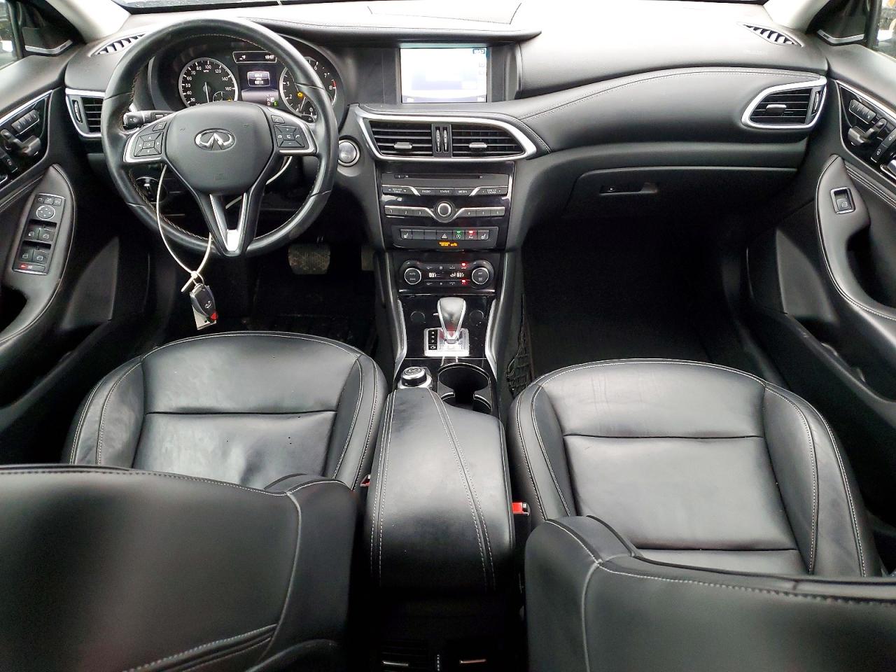 INFINITI Qx Premium
