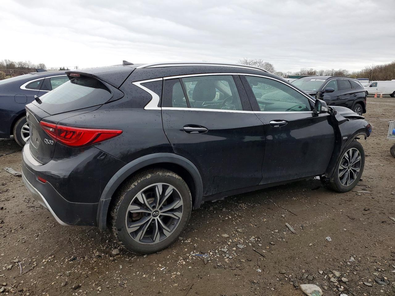 INFINITI Qx Premium
