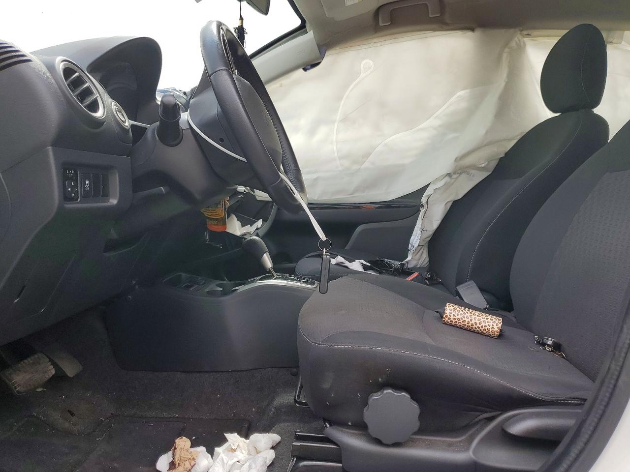 Mitsubishi Mirage Le