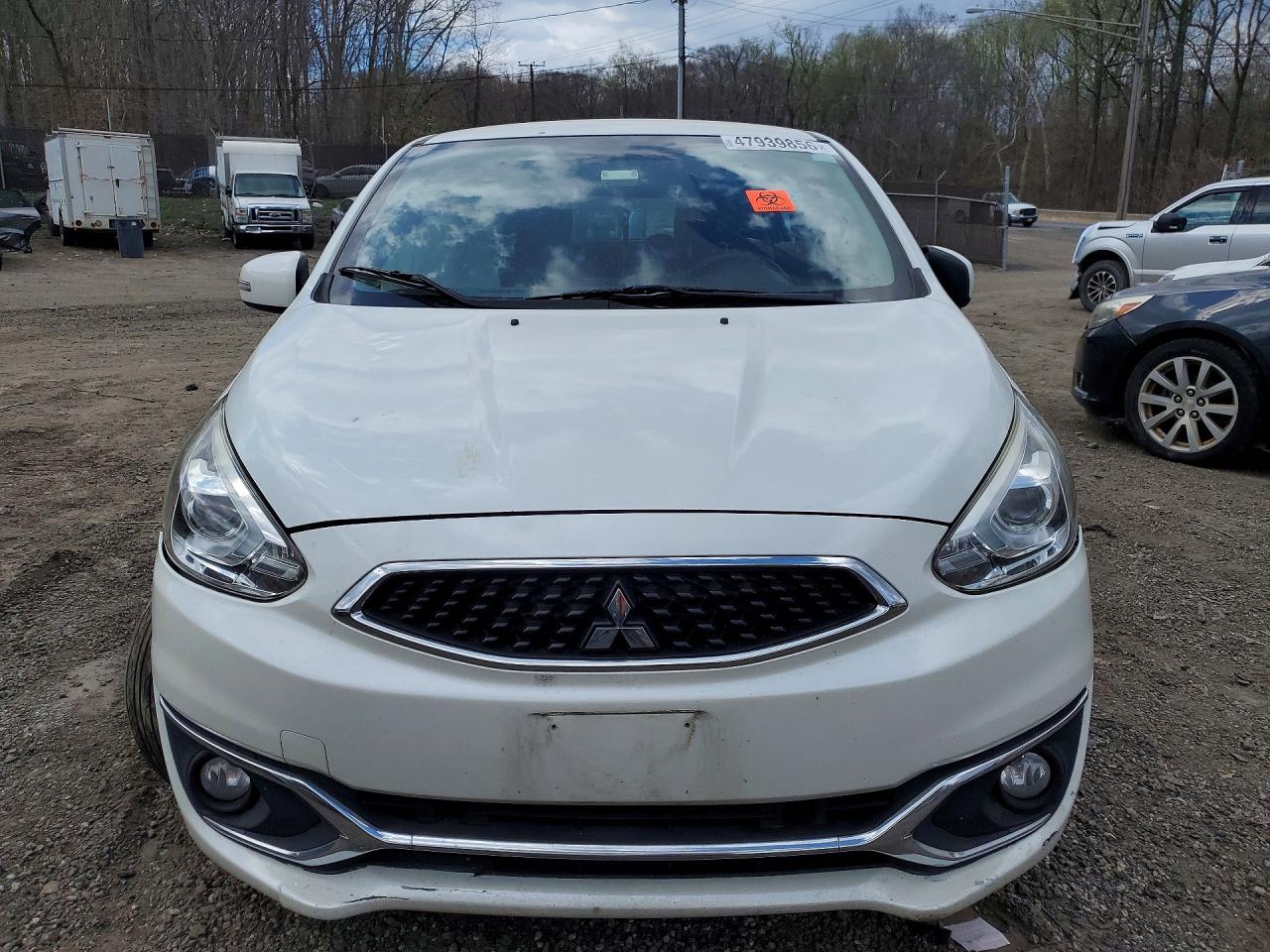 Mitsubishi Mirage Le