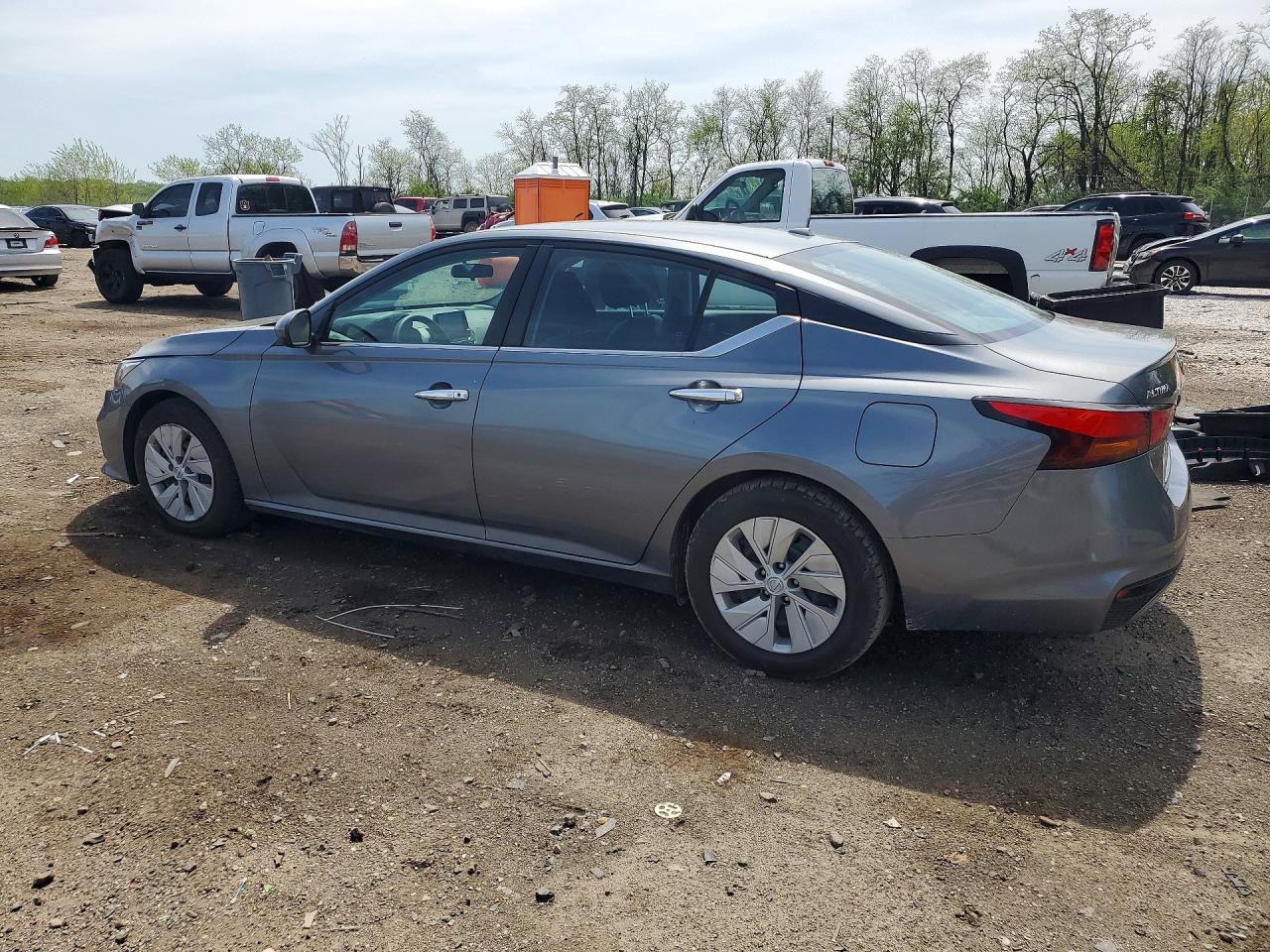 Nissan Altima S