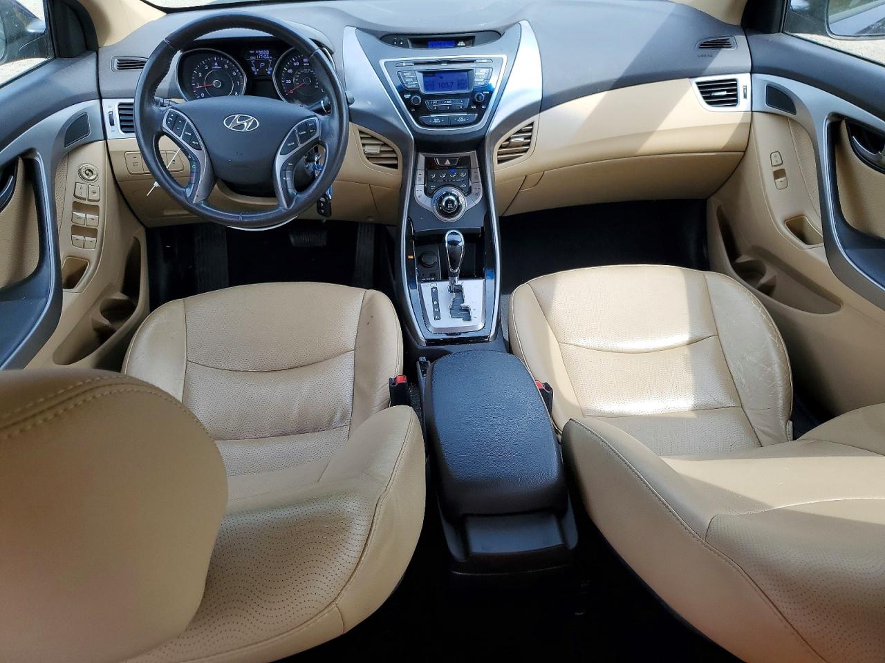 Hyundai ELANTRA Limited