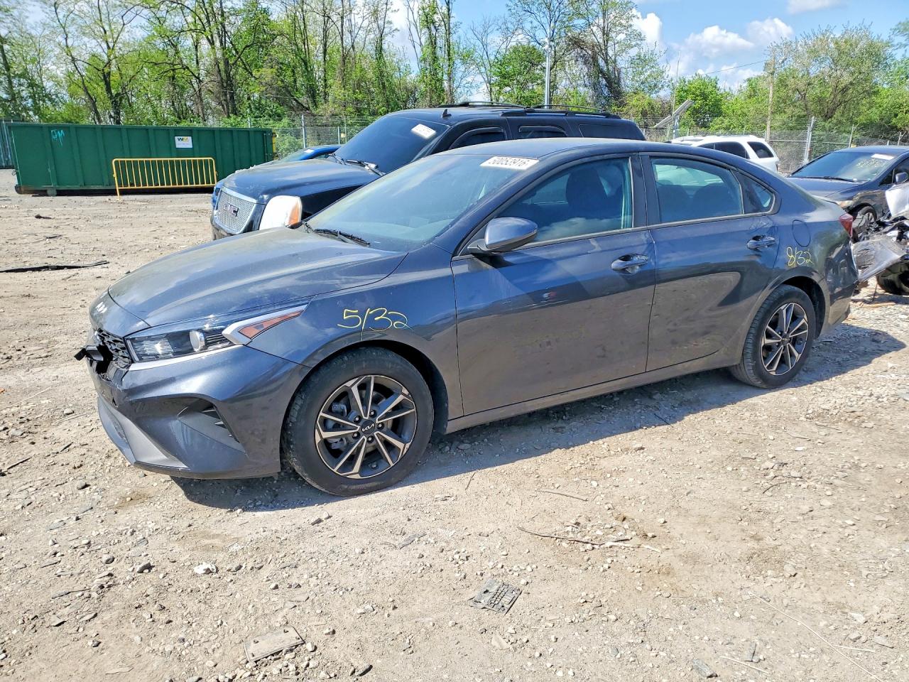 Salvage Kia Forte Image