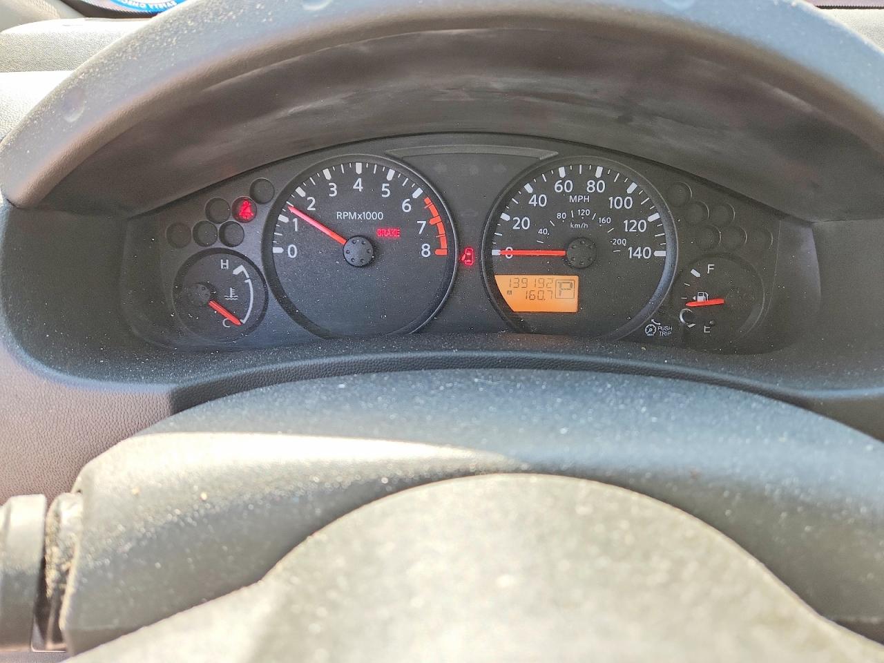 Nissan Frontier S