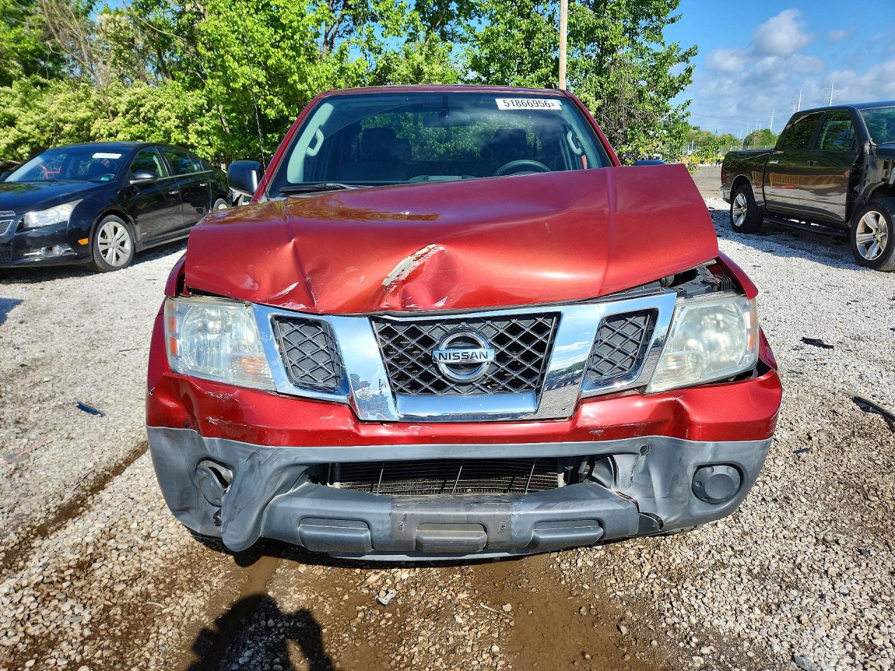Nissan Frontier S