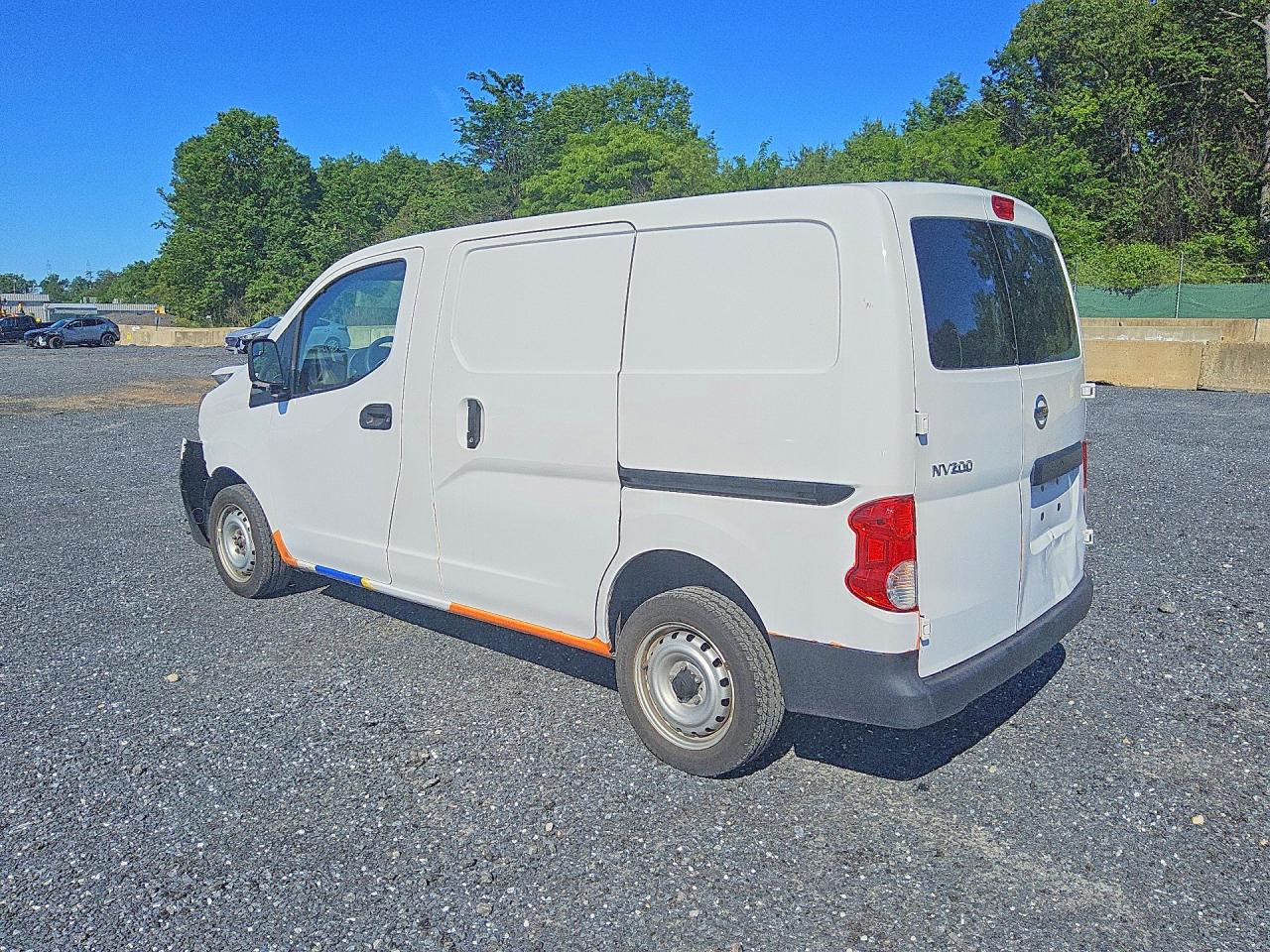 Nissan Nv S