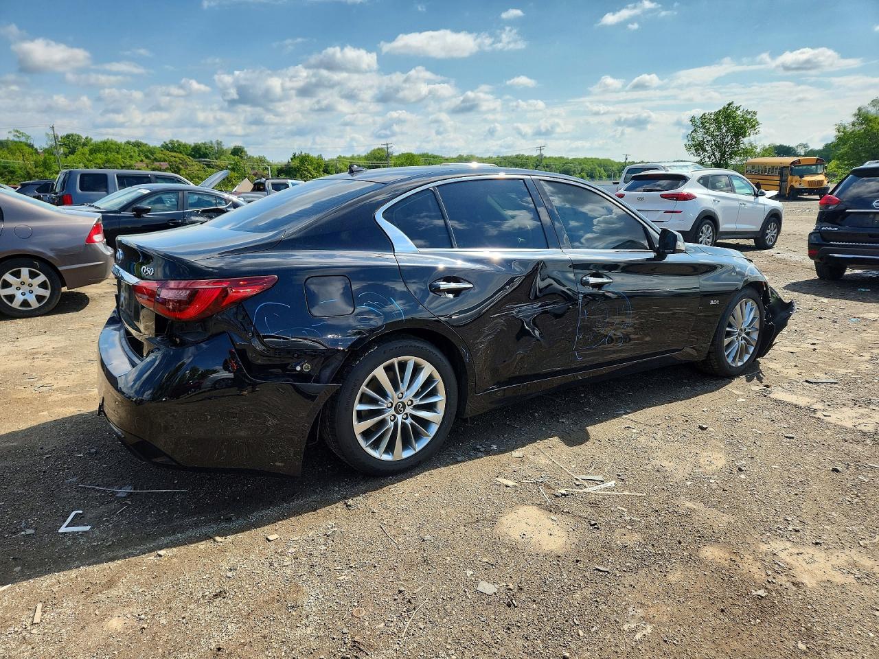 INFINITI Q50