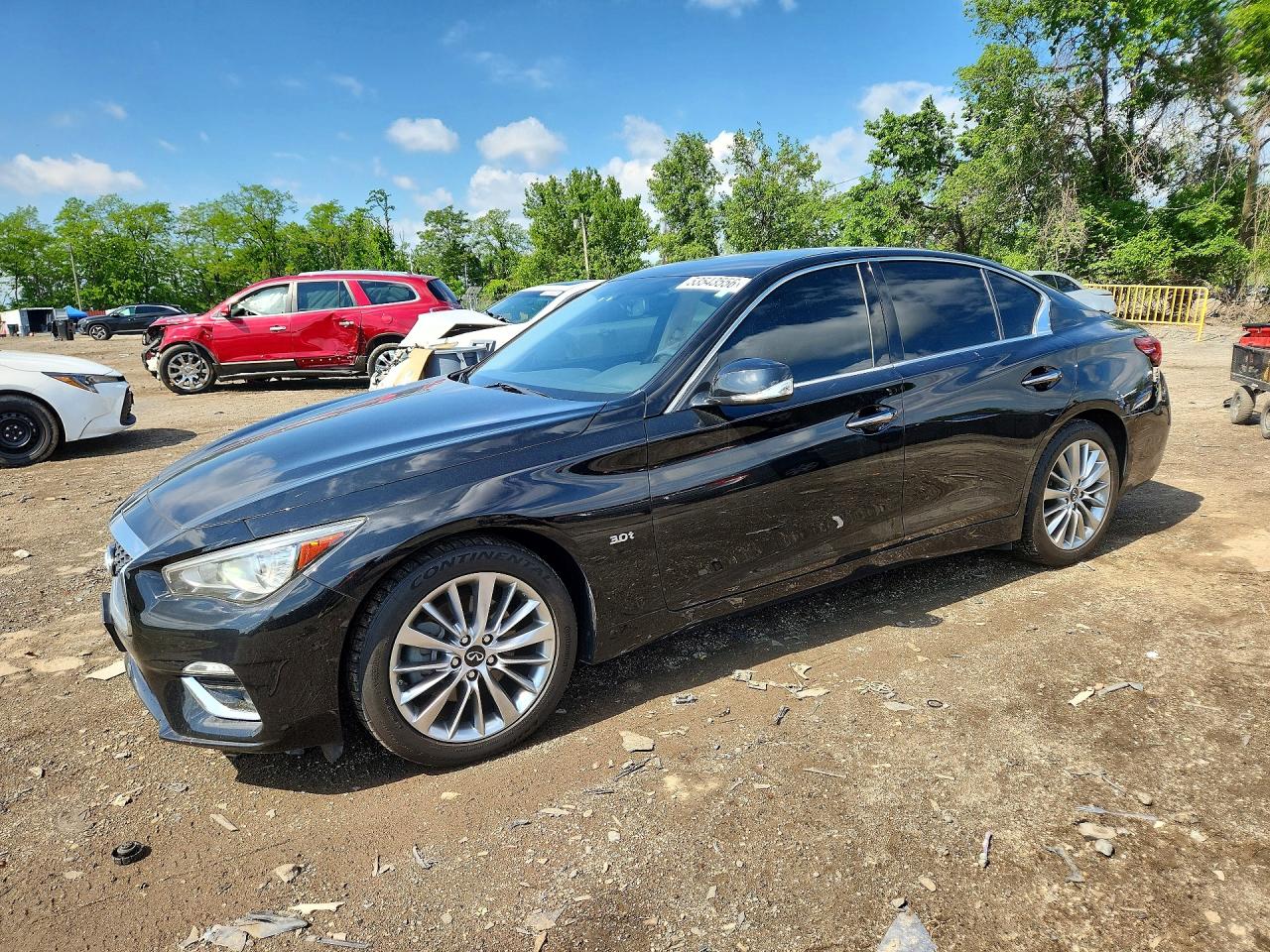 Salvage INFINITI Q50 Image