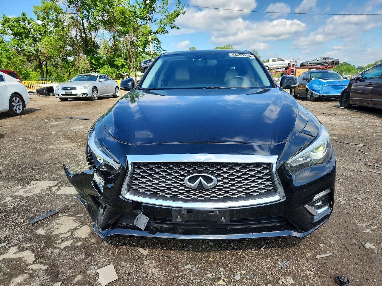 INFINITI Q50