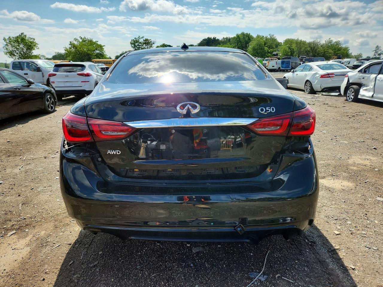 INFINITI Q50