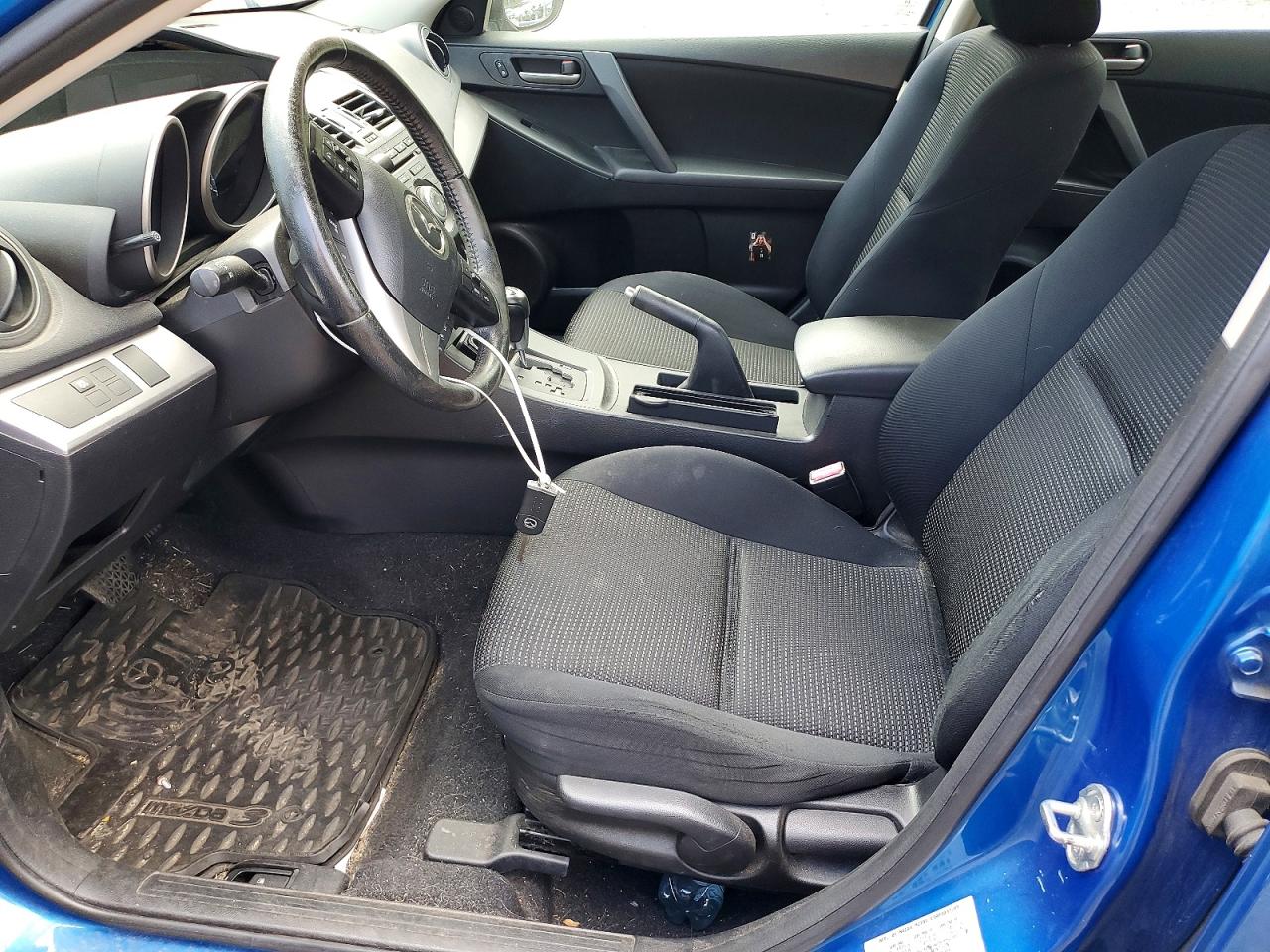 Mazda 3 I