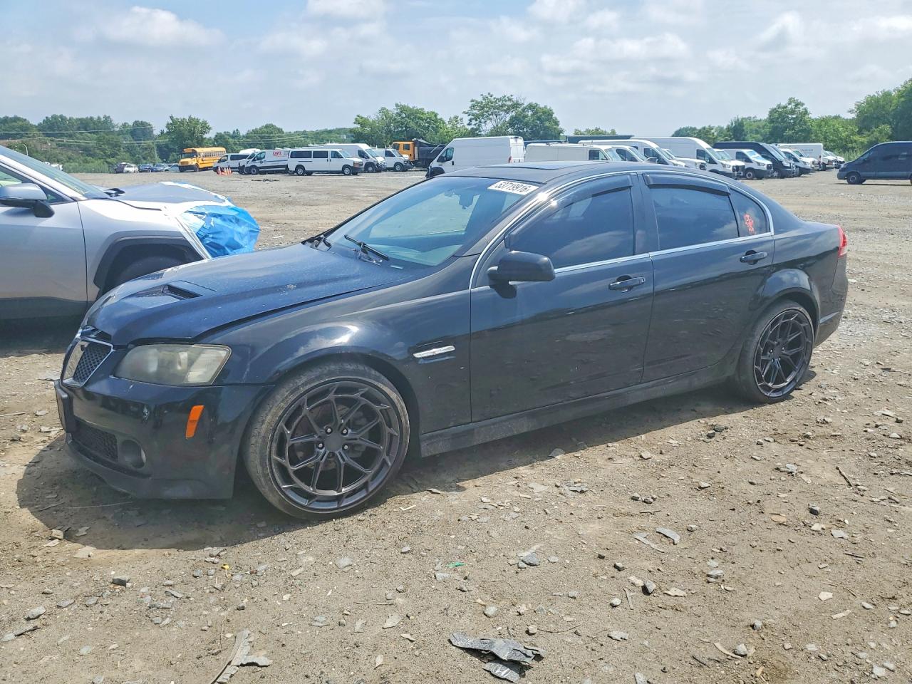 Salvage Pontiac G8 Image