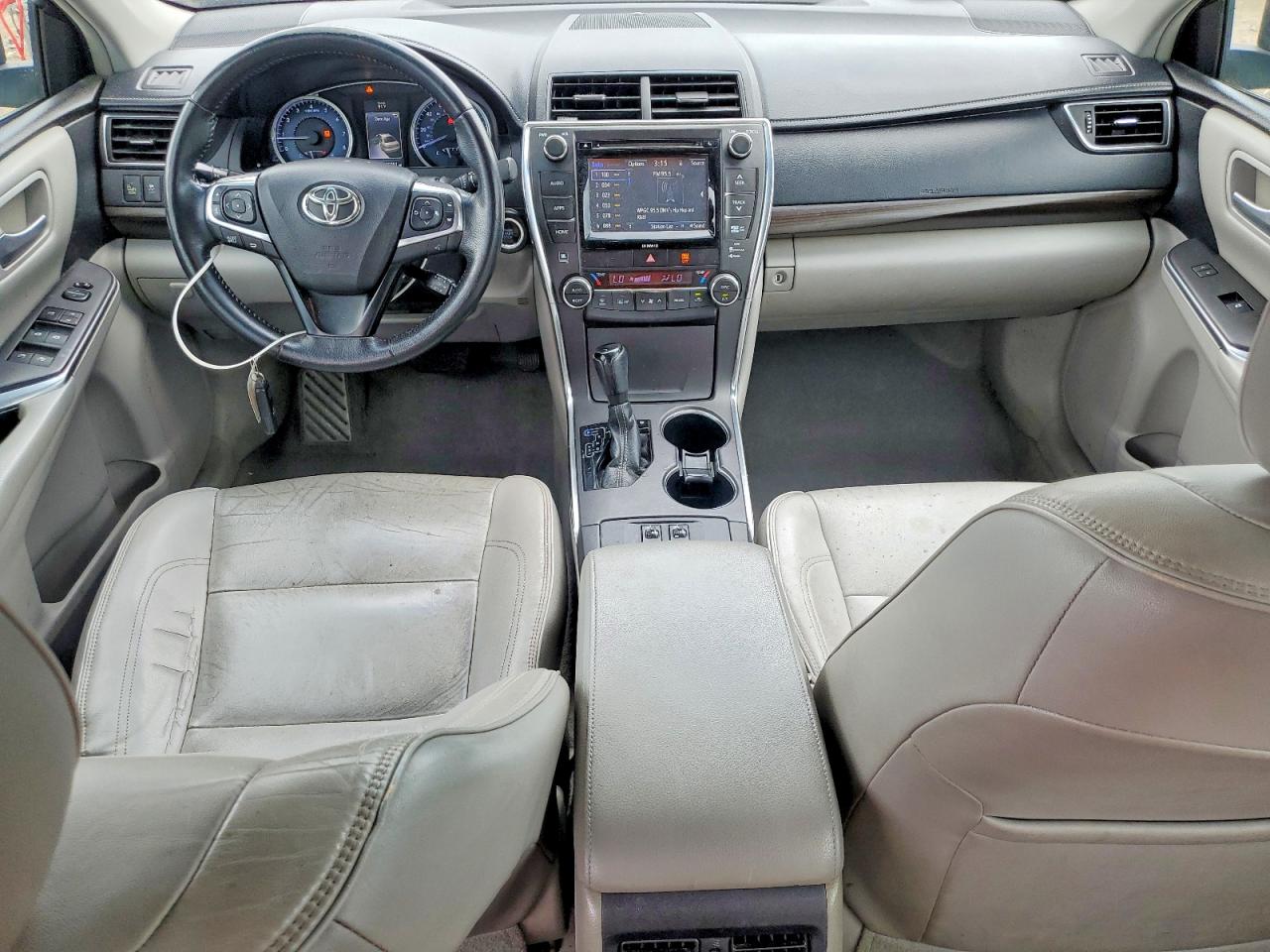 Toyota Camry Xle V6