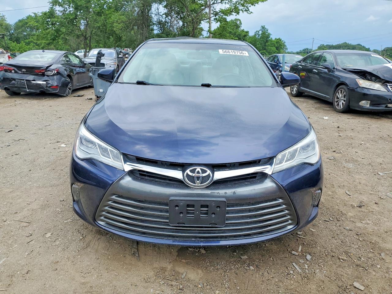 Toyota Camry Xle V6