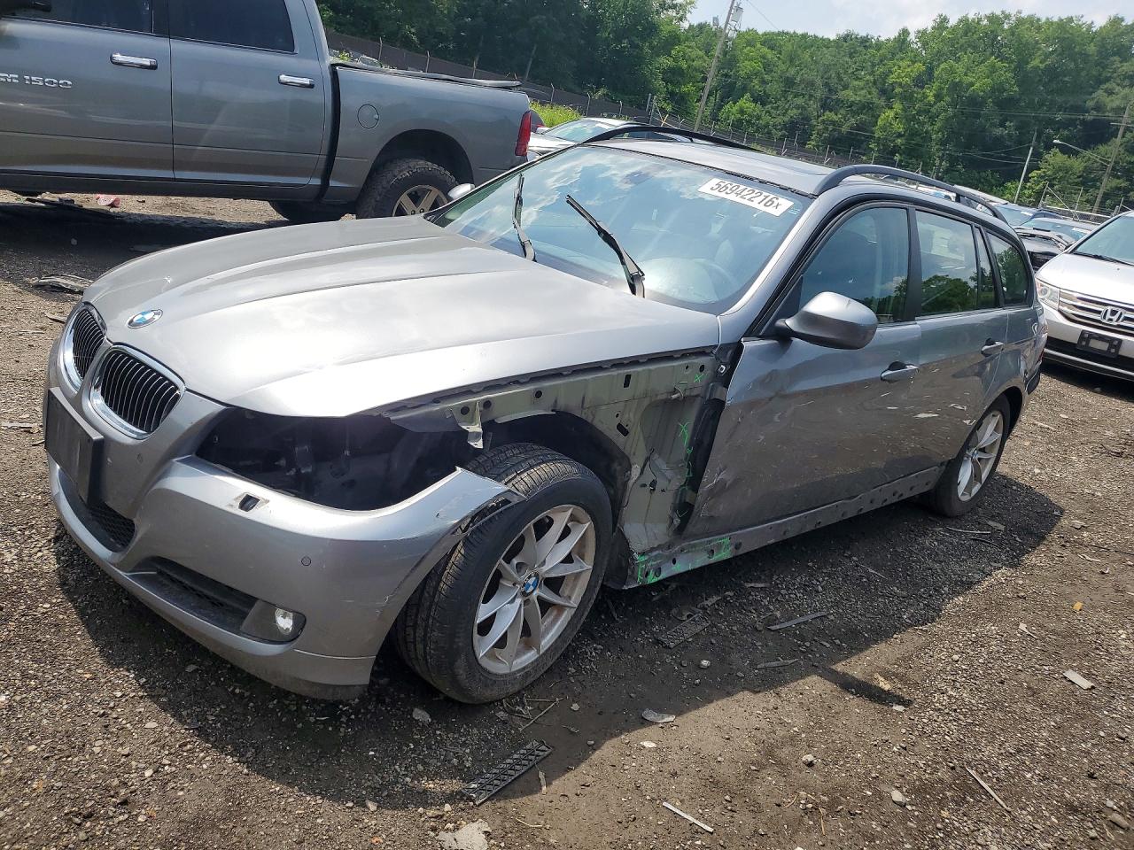Salvage BMW 3 Series Image