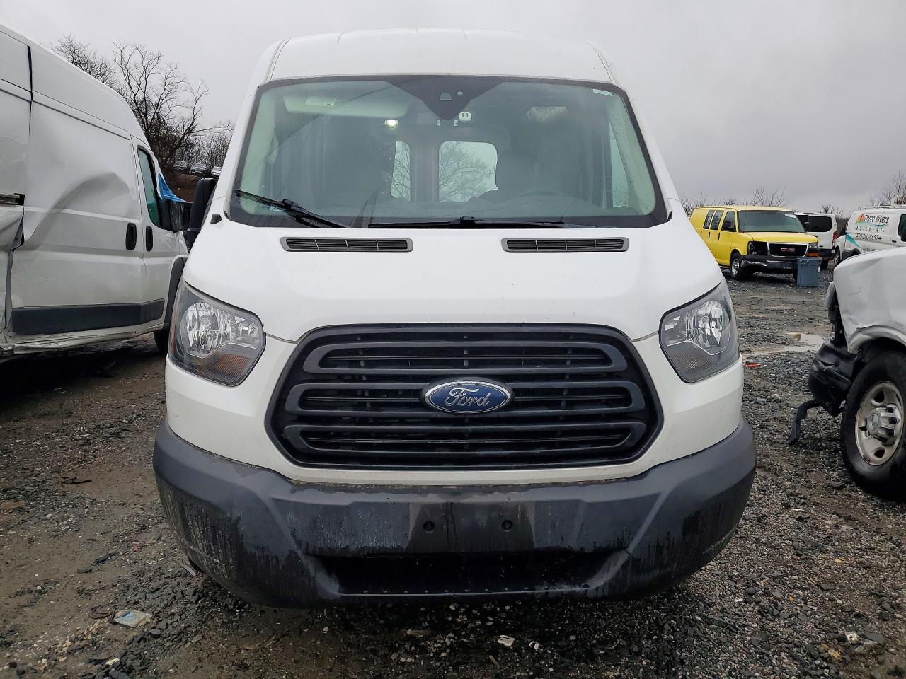 Ford Transit T-250