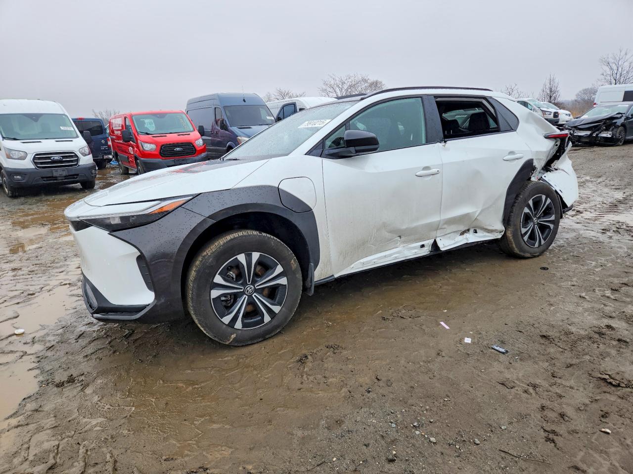 Salvage Toyota bZ4X Image