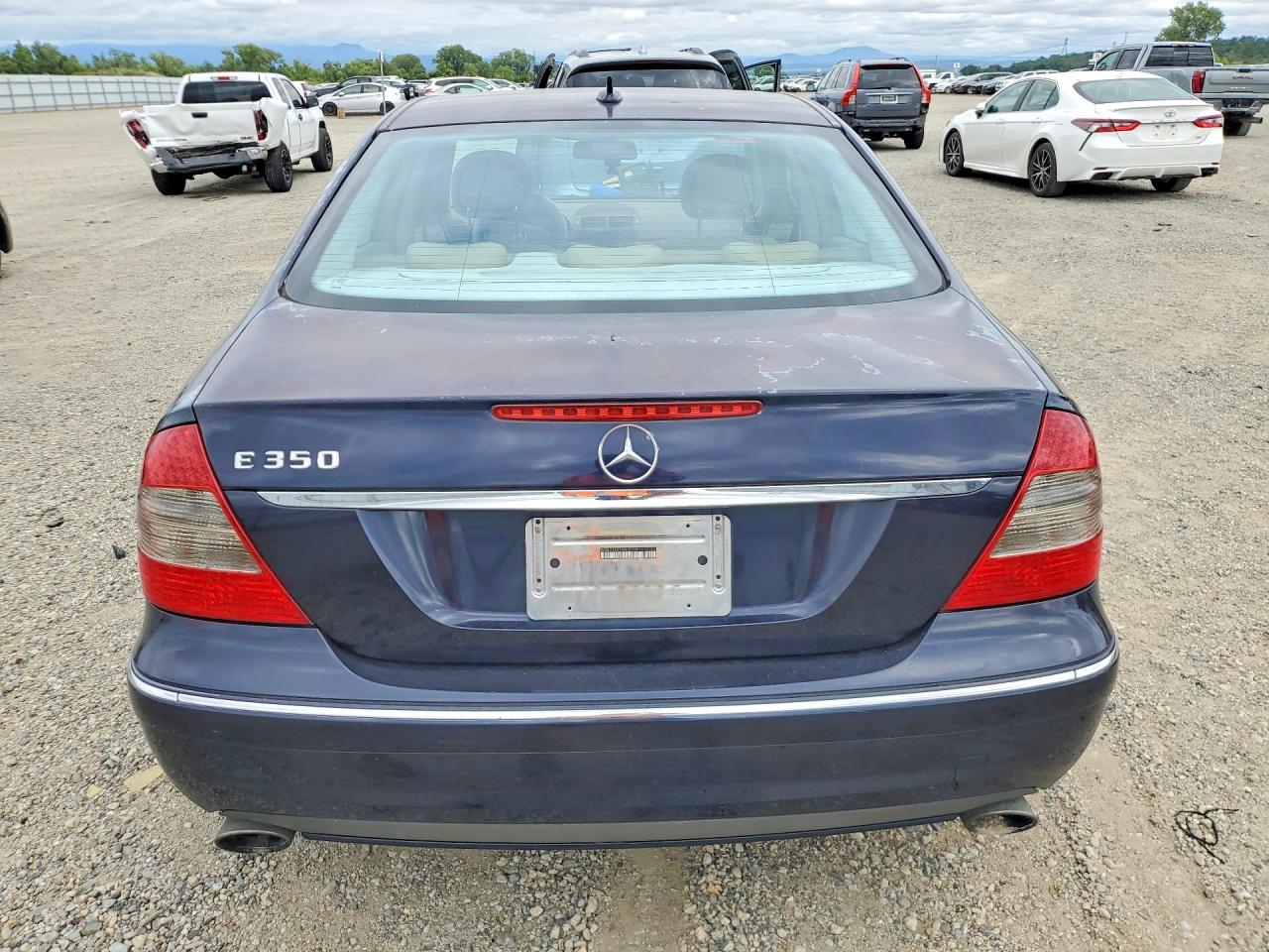 Mercedes-Benz E-Class 350