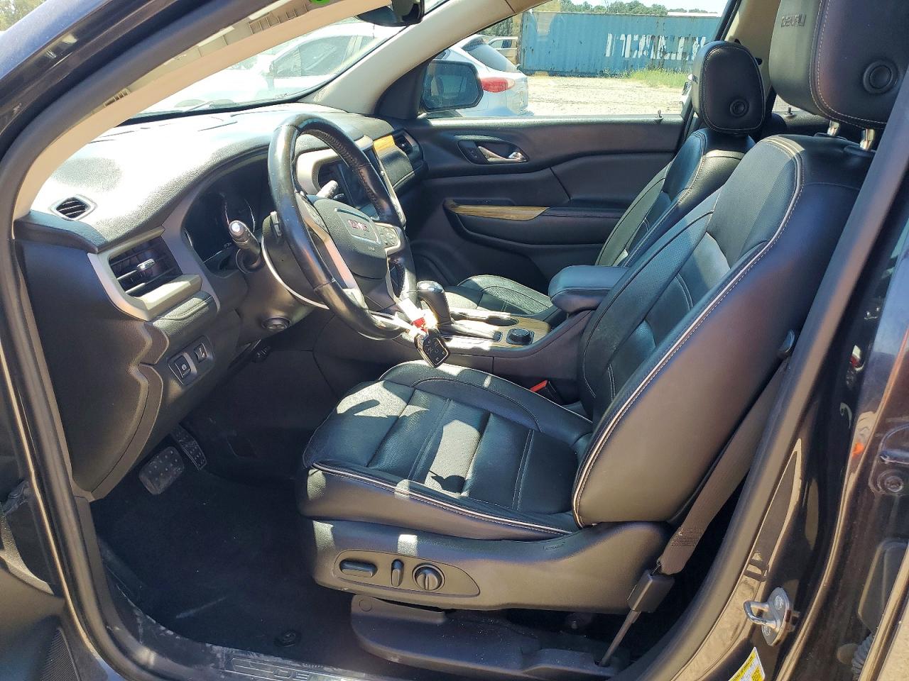 GMC Acadia Denali