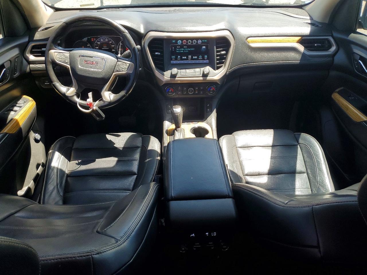 GMC Acadia Denali