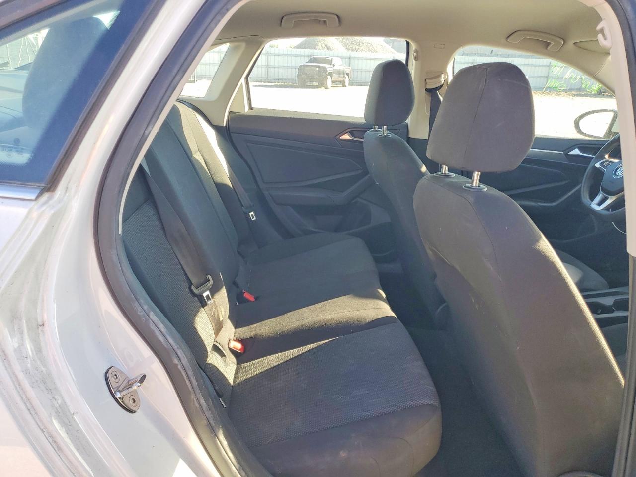 Volkswagen Jetta S