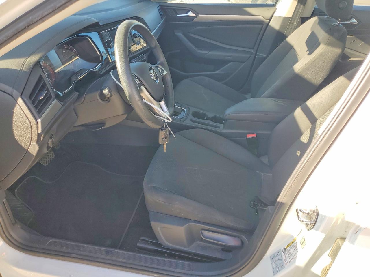 Volkswagen Jetta S