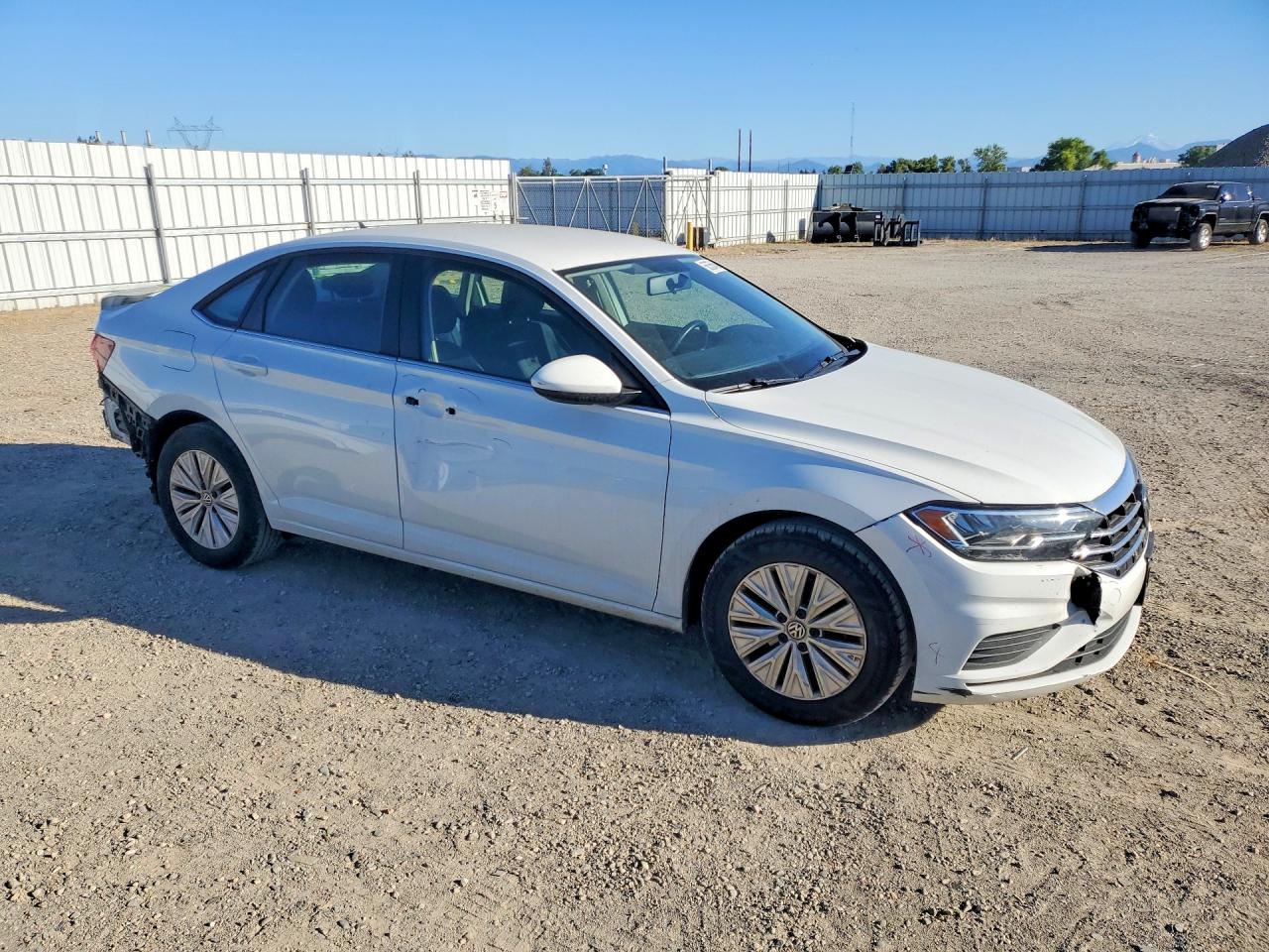 Volkswagen Jetta S