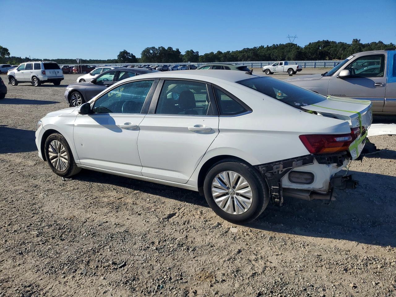 Volkswagen Jetta S