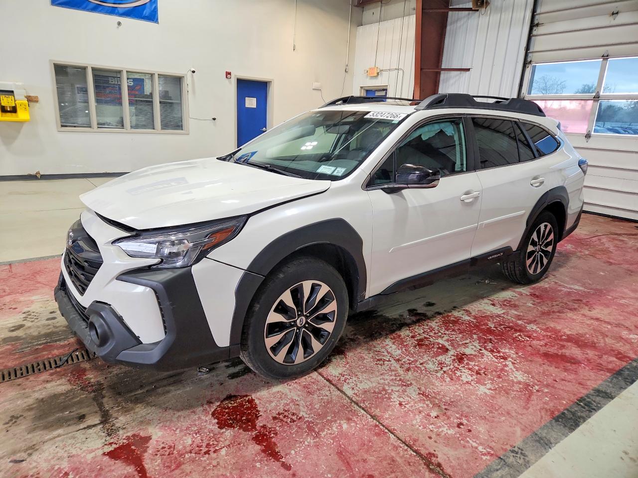 Salvage Subaru Outback Image