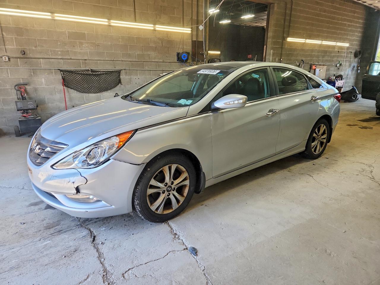 Salvage Hyundai SONATA Image