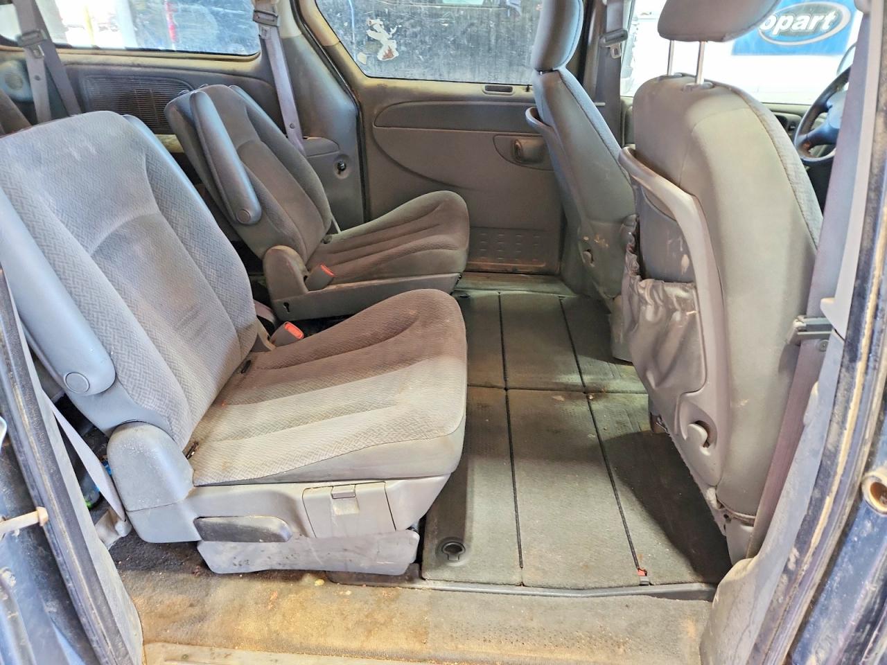 Dodge Caravan Sxt