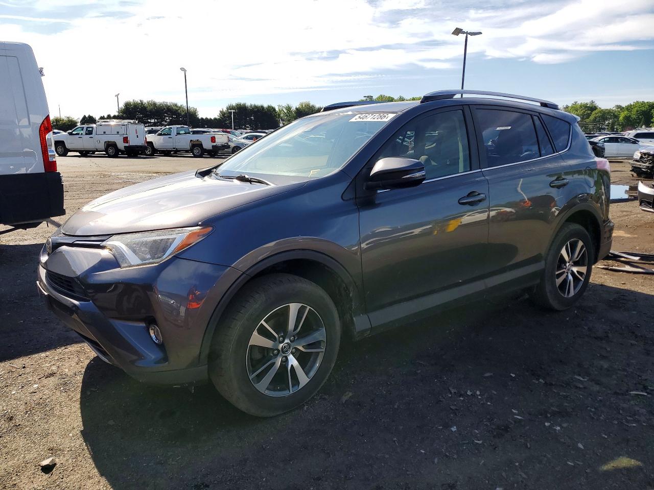 Salvage Toyota RAV4 Image