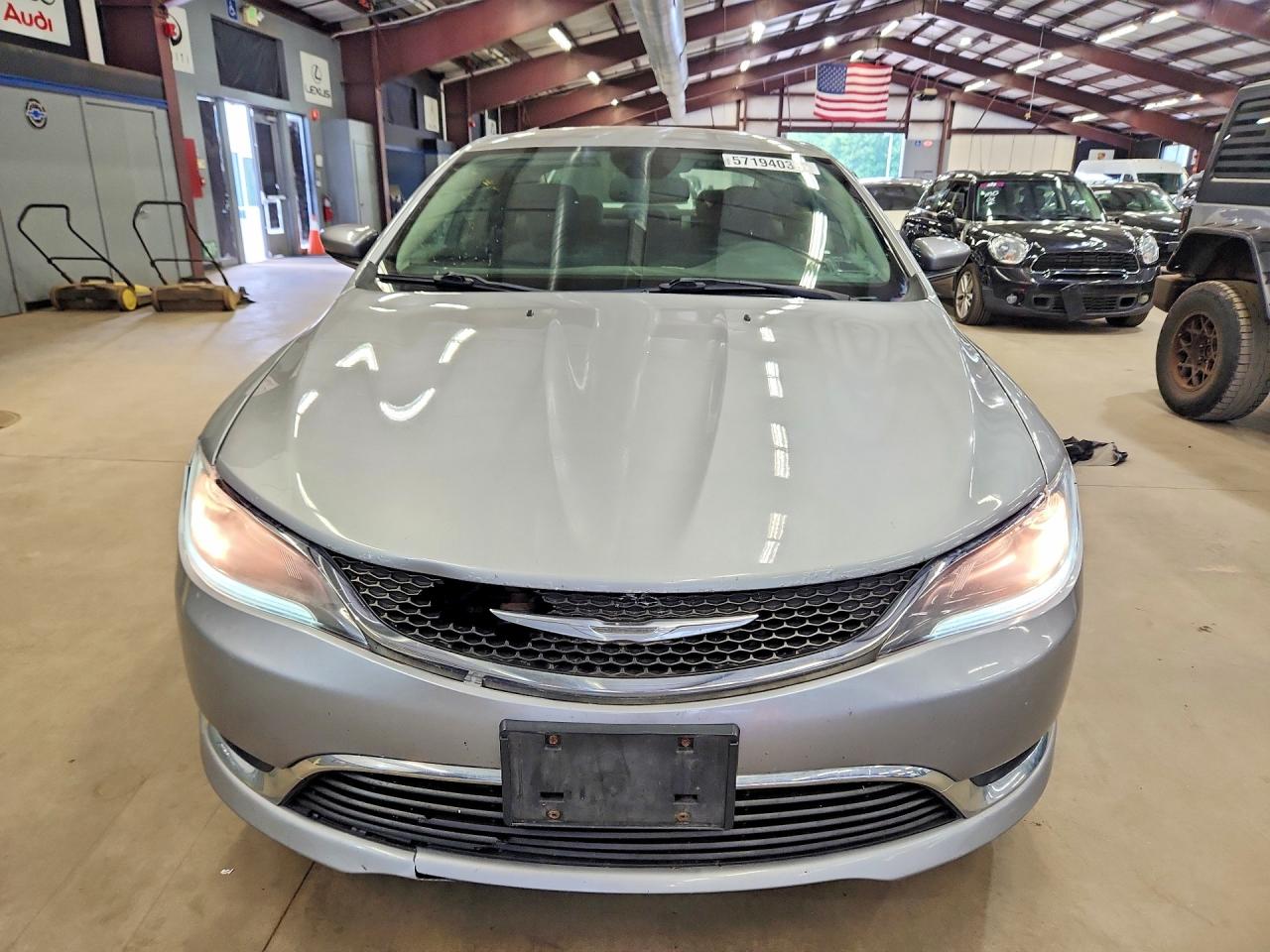 Chrysler 200 Limited