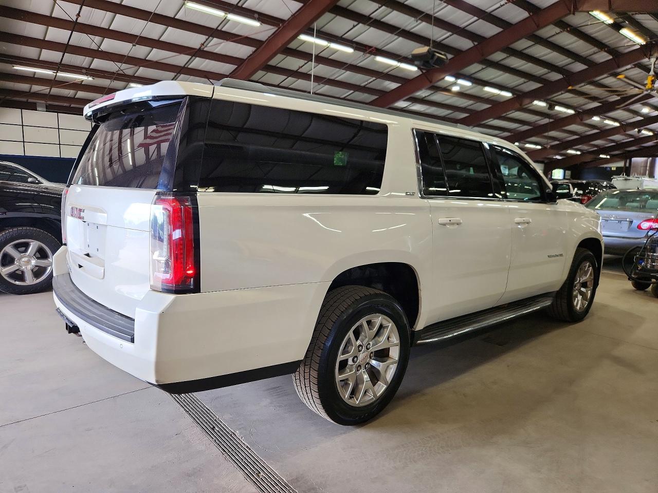 GMC Yukon K1500 Slt