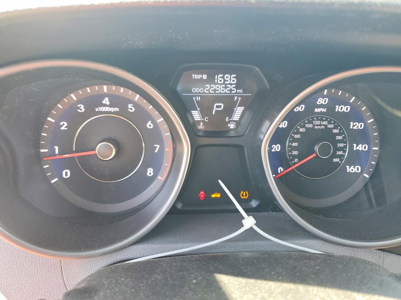 Hyundai ELANTRA Gls