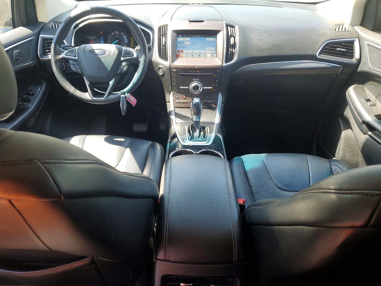 Ford Edge Titanium