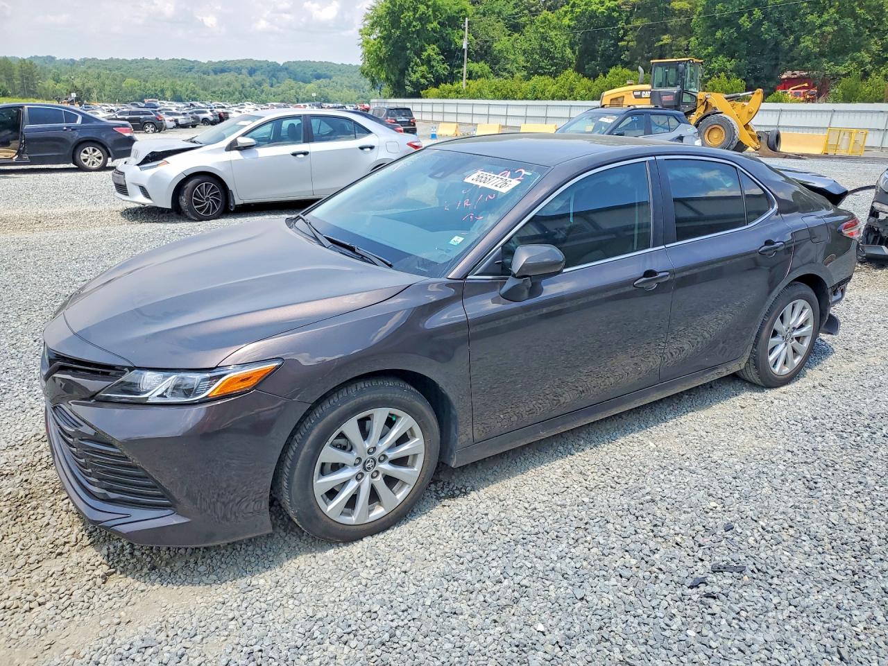 Salvage Toyota Camry Image