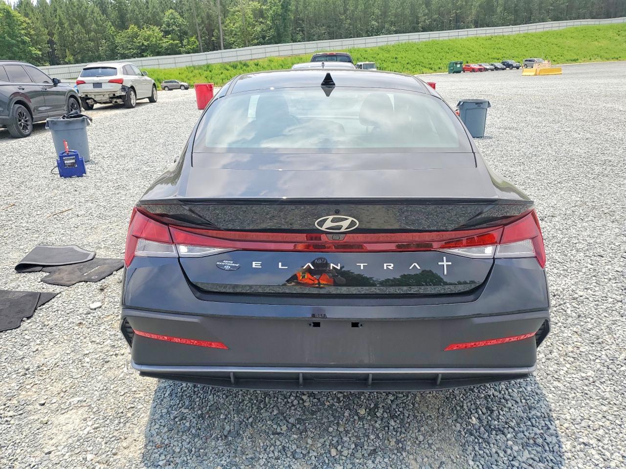 Hyundai ELANTRA Sel Sport