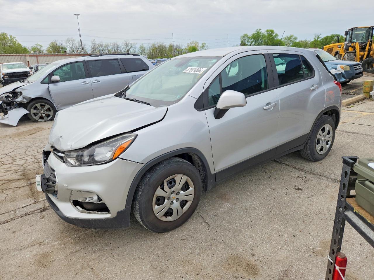 Salvage Chevrolet Trax Image