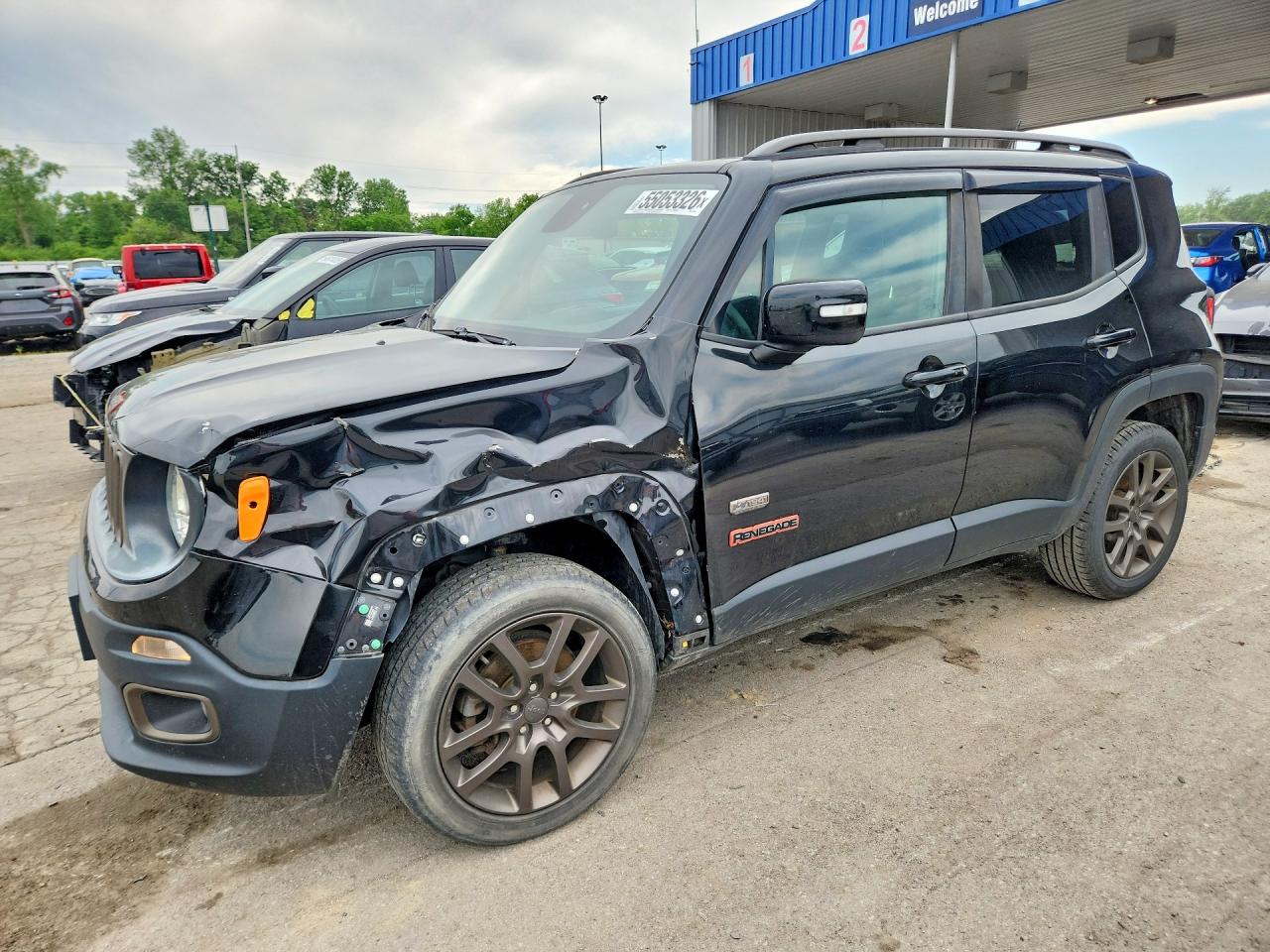 Salvage Jeep Renegade Image