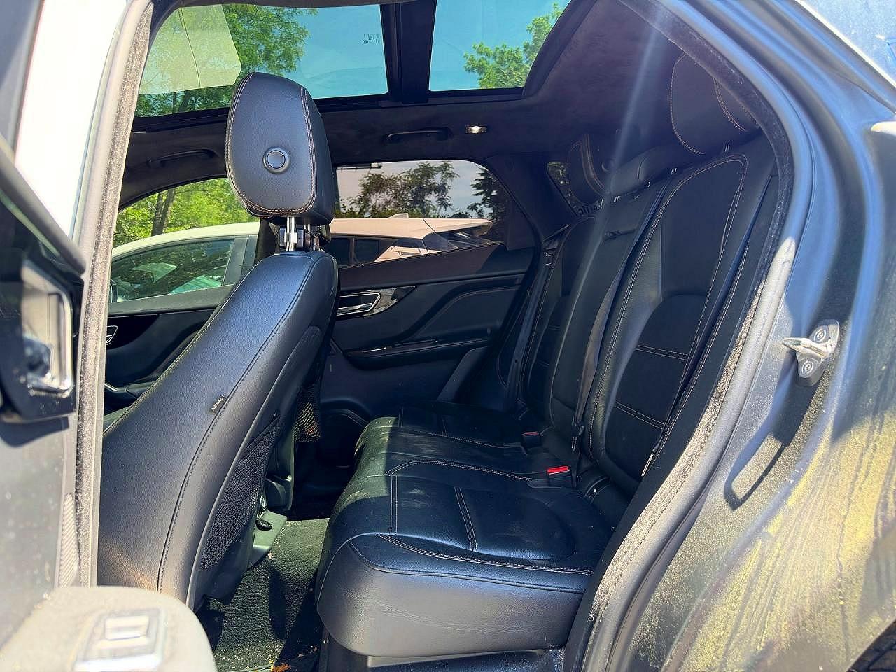 Jaguar F-PACE Prestige
