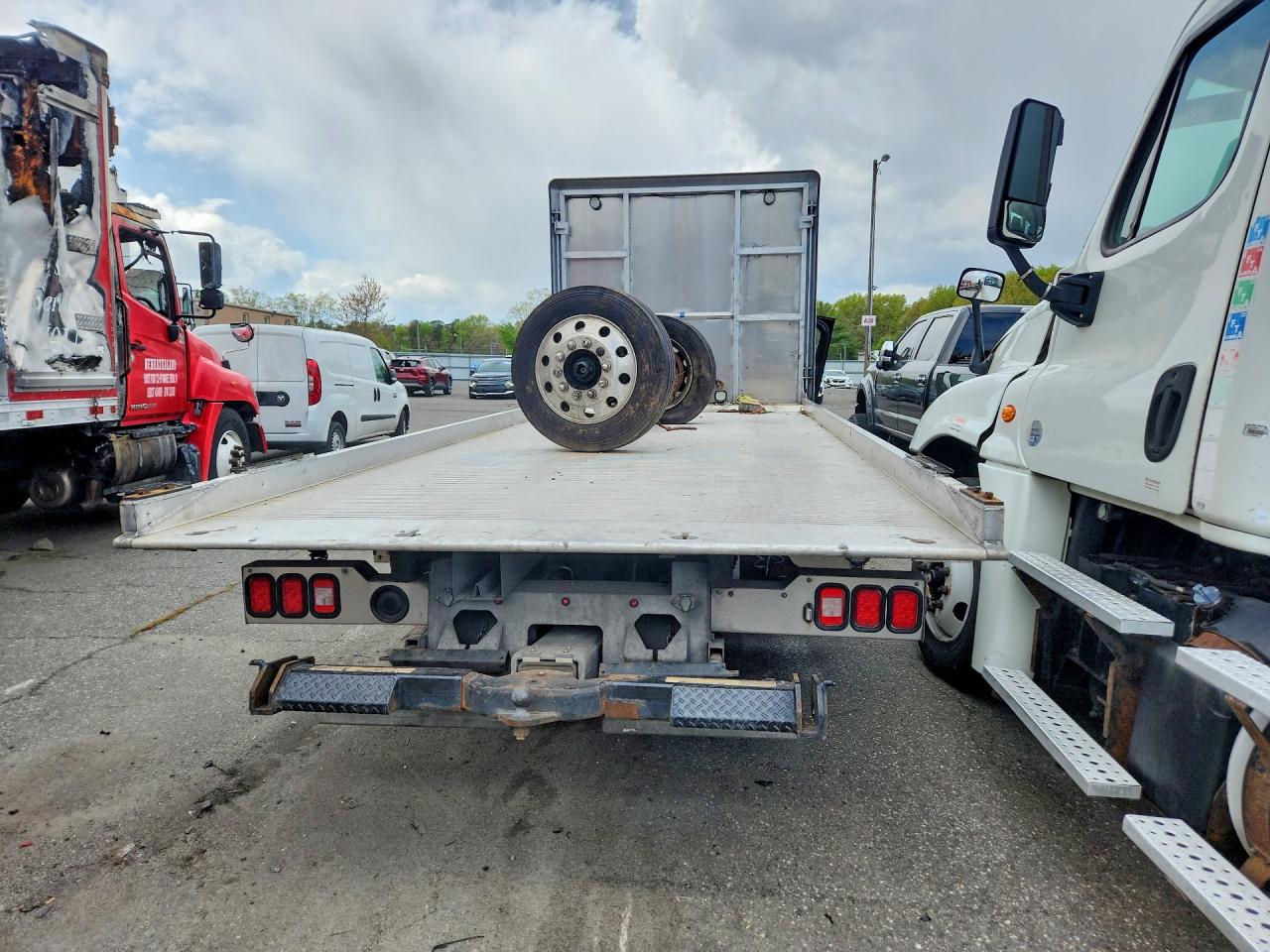 Freightliner M2 106 Medium Duty