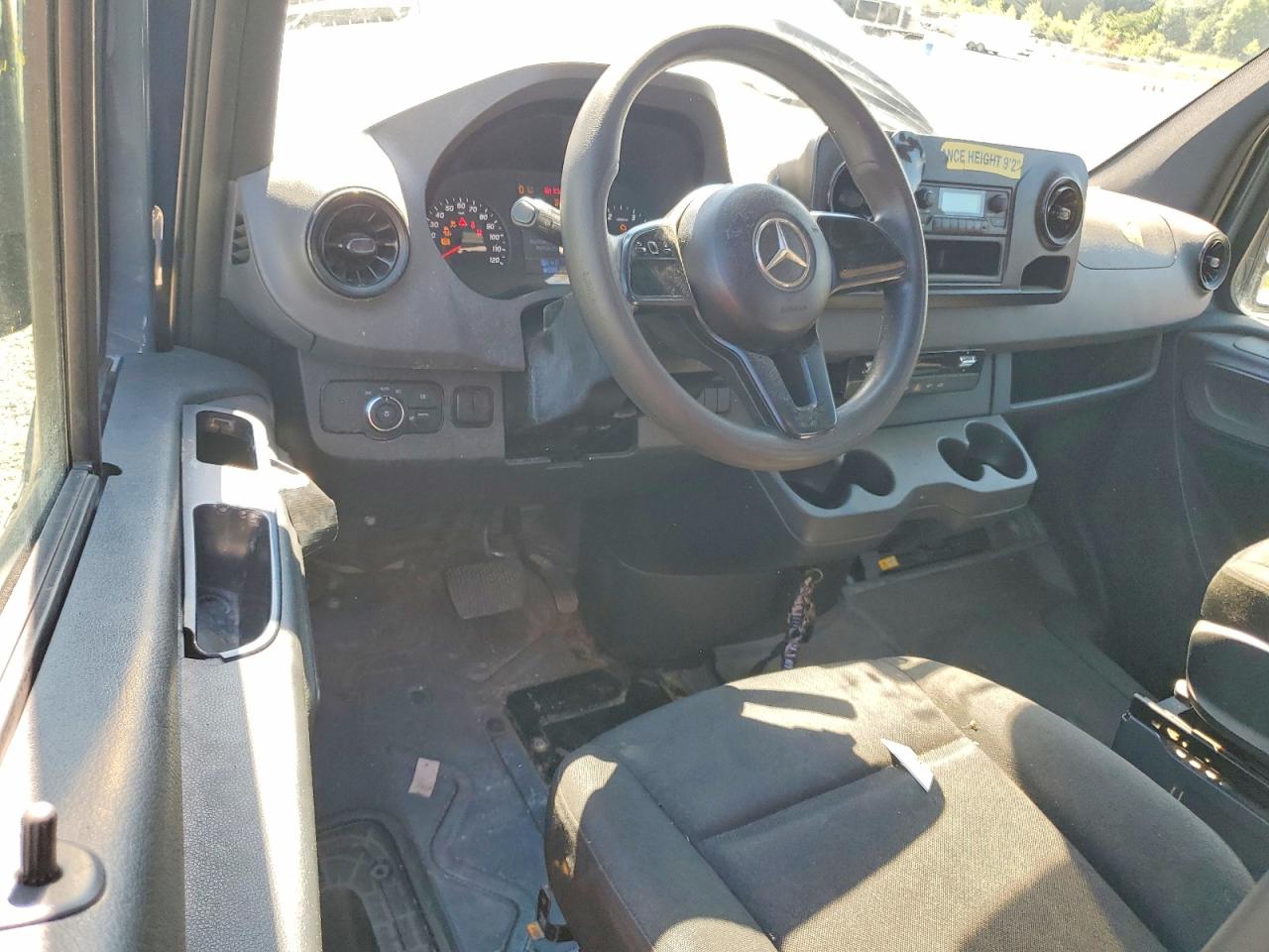 Mercedes-Benz Sprinter 2500