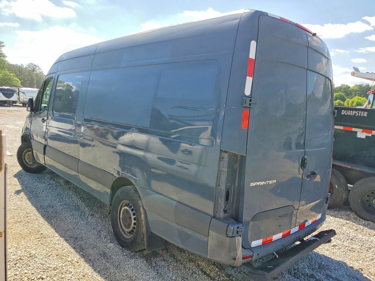 Mercedes-Benz Sprinter 2500